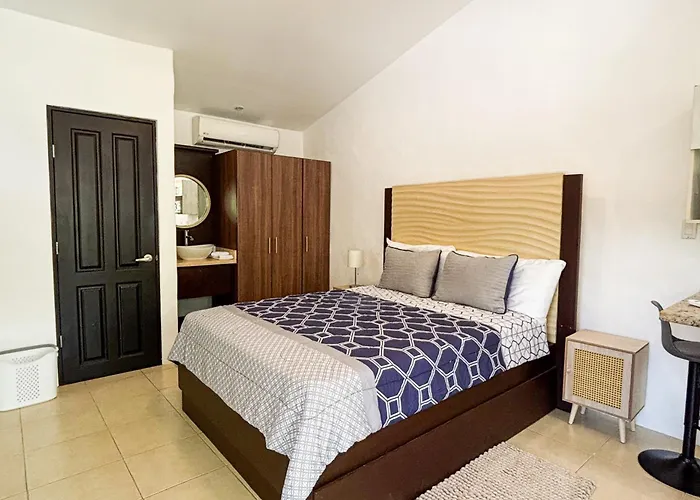 Walk To Beach! W/ Pool Access At Club Voca