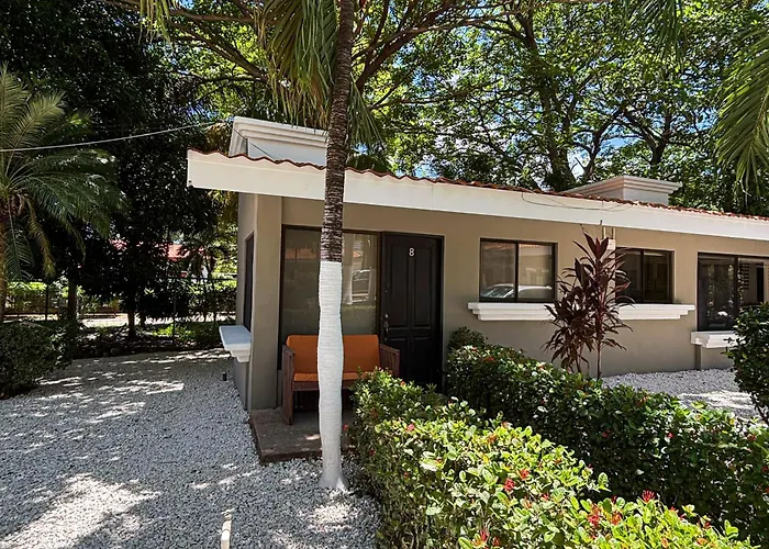 Apartment Walk To Beach! W/ Pool Access At Club Voca *