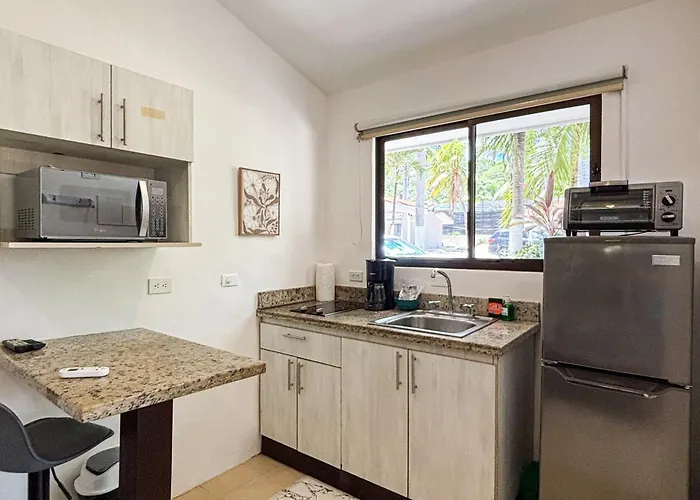 Walk To Beach! W/ Pool Access At Club Voca Apartment