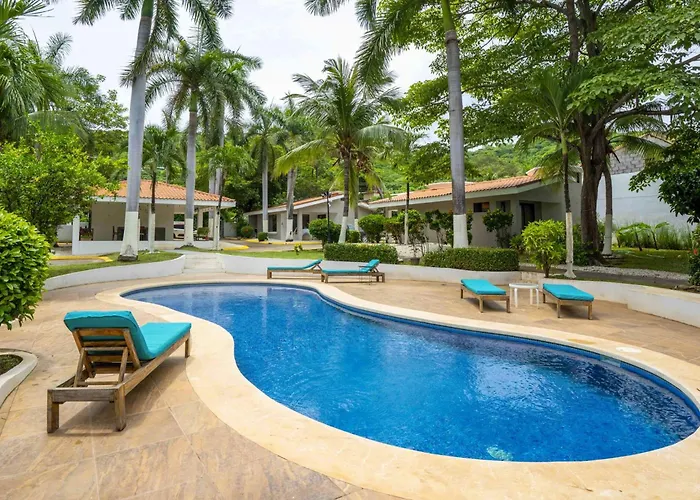 Walk To Beach! W/ Pool Access At Club Voca Apartment