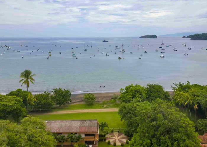 Apartment Walk To Beach! W/ Pool Access At Club Voca *